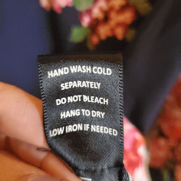 ANTHROPOLOGIE SKIES ARE BLUE Floral Blouse Size M - Picture 7 of 7